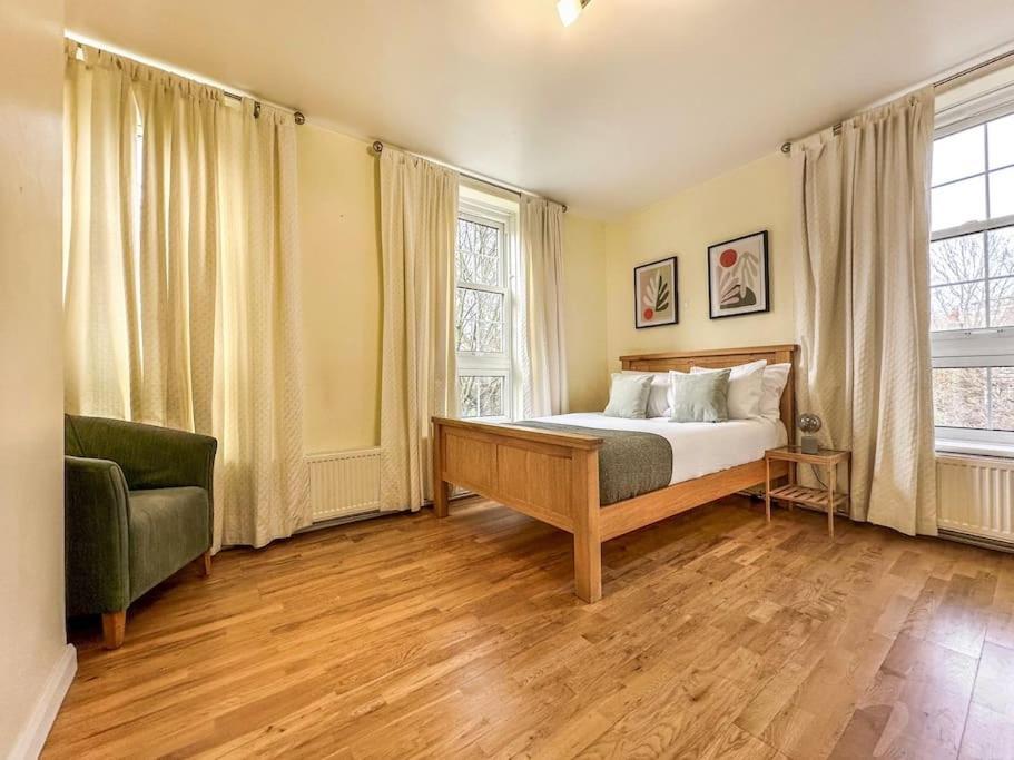 Spacious 4 Bed Flat Near London 02 Arena Greenwich Bagian luar foto