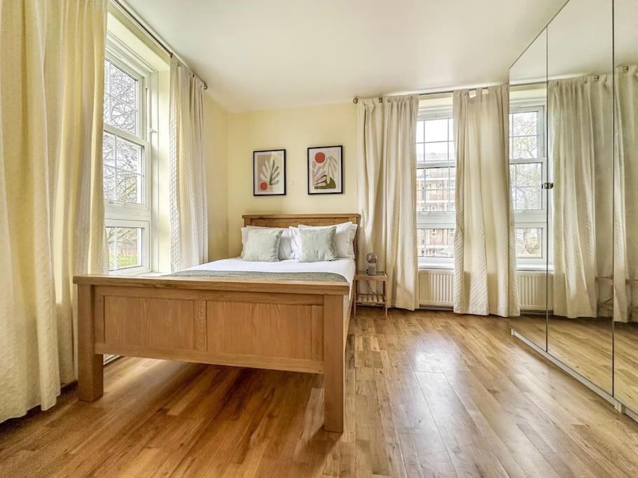 Spacious 4 Bed Flat Near London 02 Arena Greenwich Bagian luar foto
